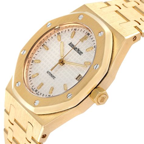 Audemars Piguet Royal Oak 14790BA 18K Yellow .